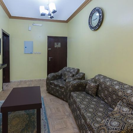 الليل الهادي Aparthotel Khamis Mushait Exteriör bild