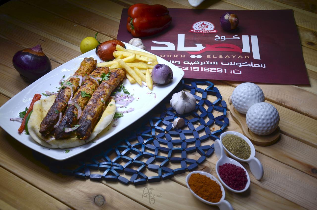 الليل الهادي Aparthotel Khamis Mushait Exteriör bild